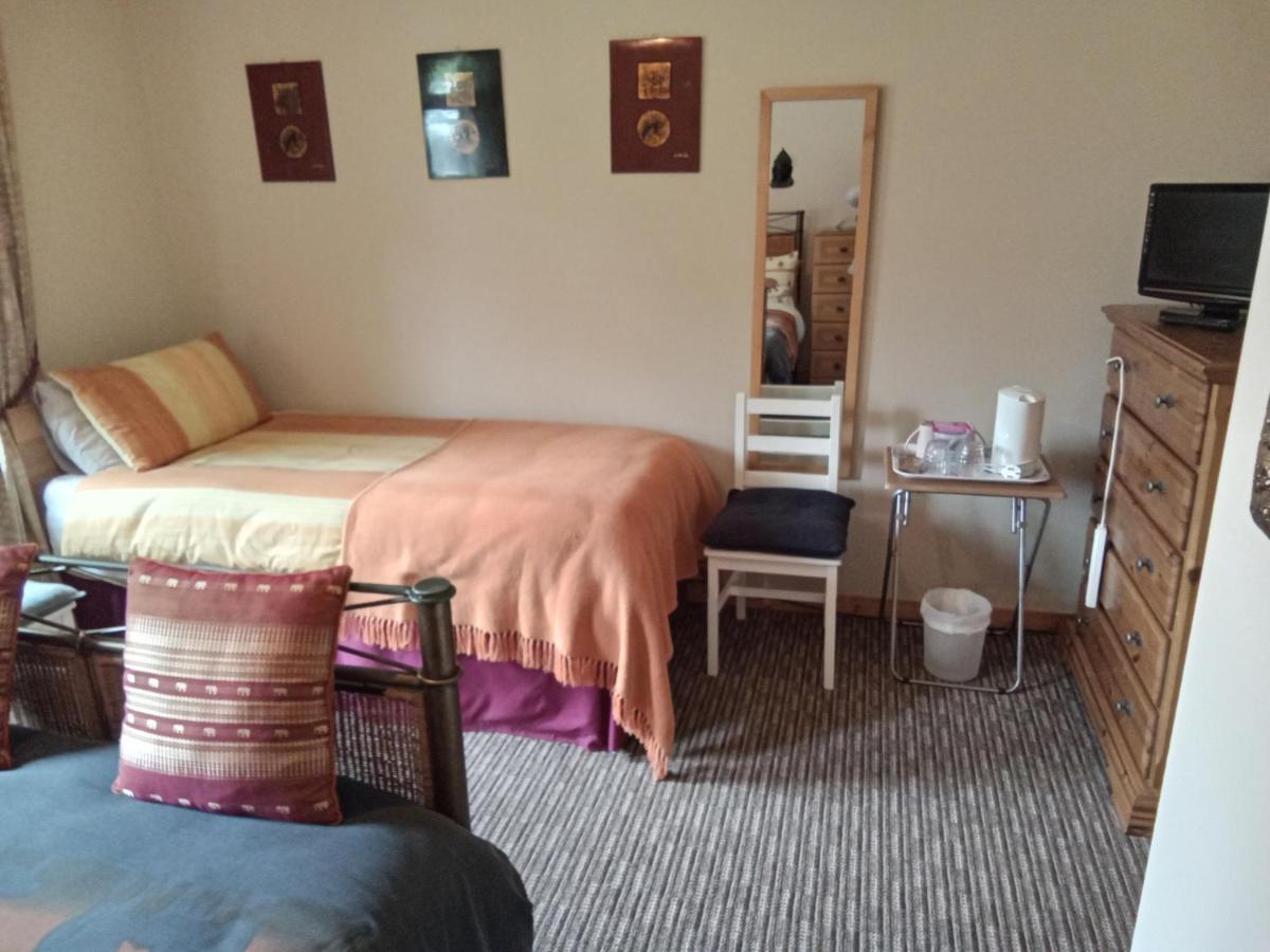 Global Holiday Rooms 러스 외부 사진
